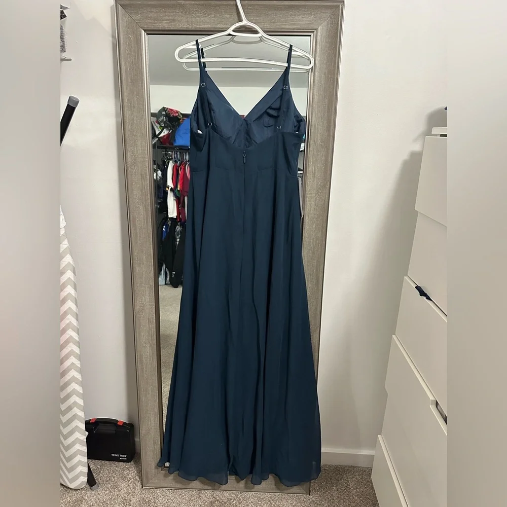 bridesmaid/ prom dress - Picture 2 of 7